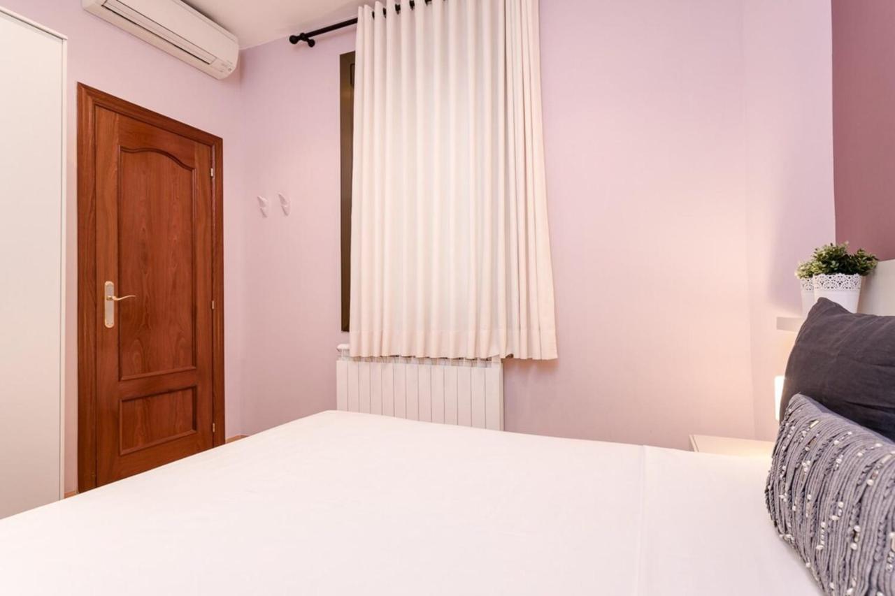 Fantastic 2 Bedroom 5 Minutes By Car From Plaza Catalunya Barcelona Zewnętrze zdjęcie