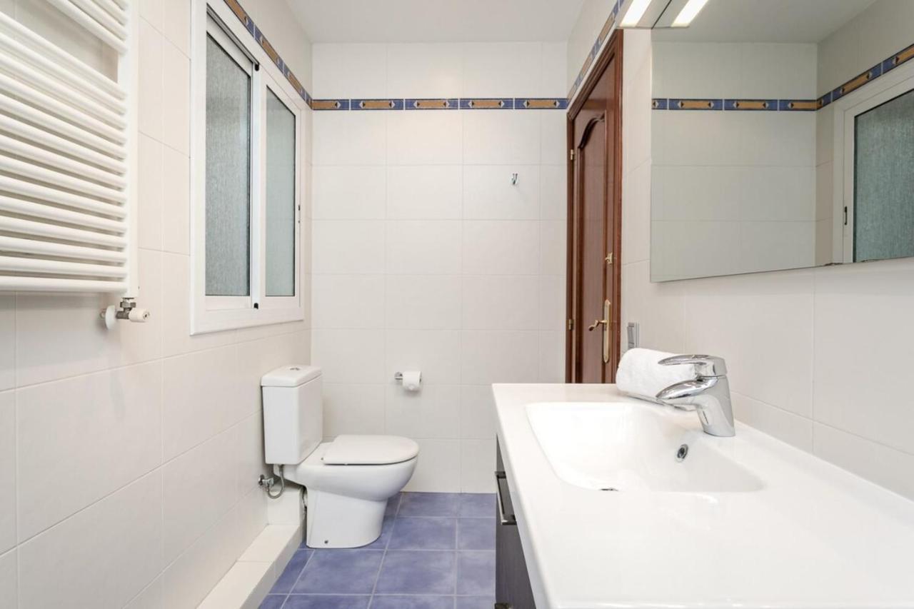 Fantastic 2 Bedroom 5 Minutes By Car From Plaza Catalunya Barcelona Zewnętrze zdjęcie